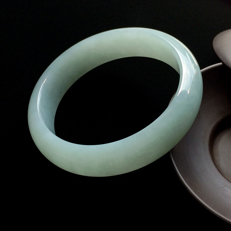 （超值推荐）糯冰种晴水手镯（60.3mm）