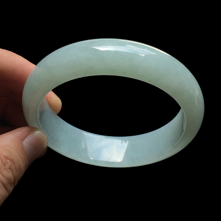（超值推荐）糯冰种晴水手镯（60.3mm）
