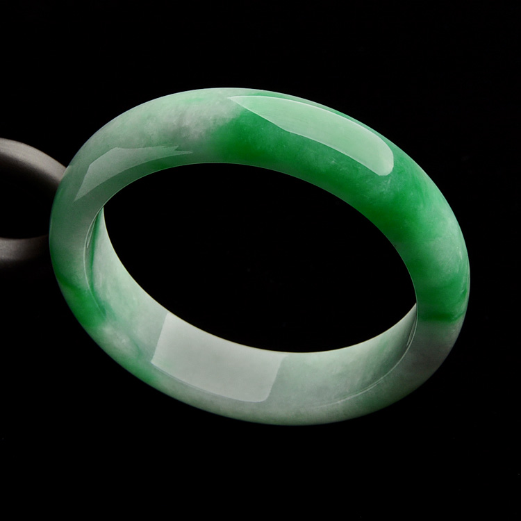糯冰种翠色手镯（59mm）