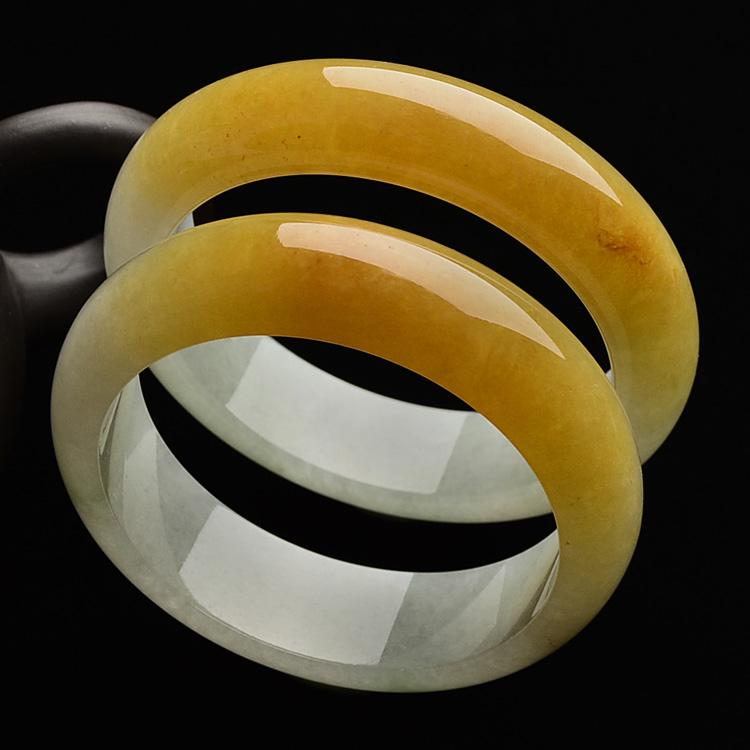 糯冰种鸡油黄手镯一对（55.1mm/56mm）