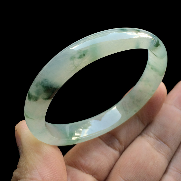 （超值推荐）冰种飘花贵妃镯（56.1mm-47.4mm）
