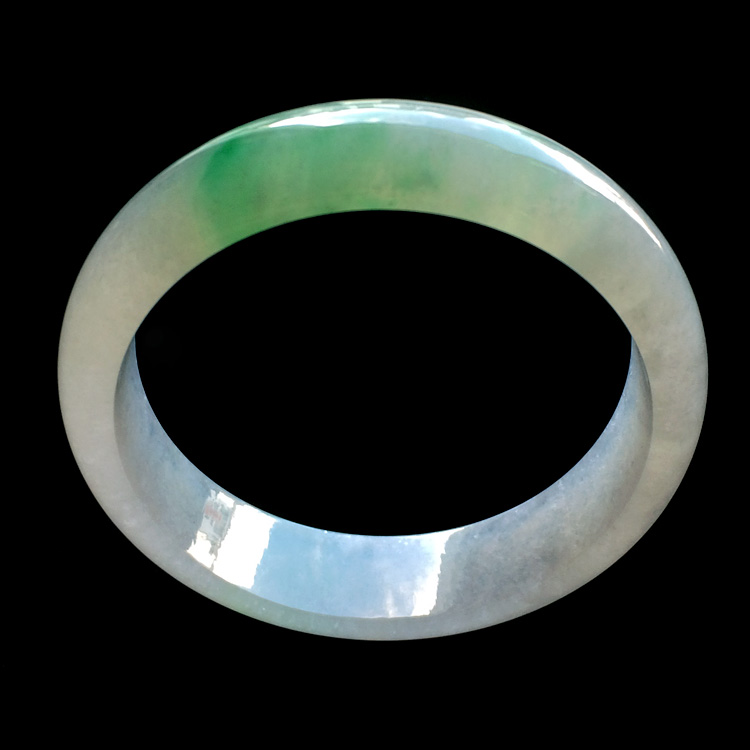 （超值推荐）糯冰种淡春带彩手镯（58.4mm)