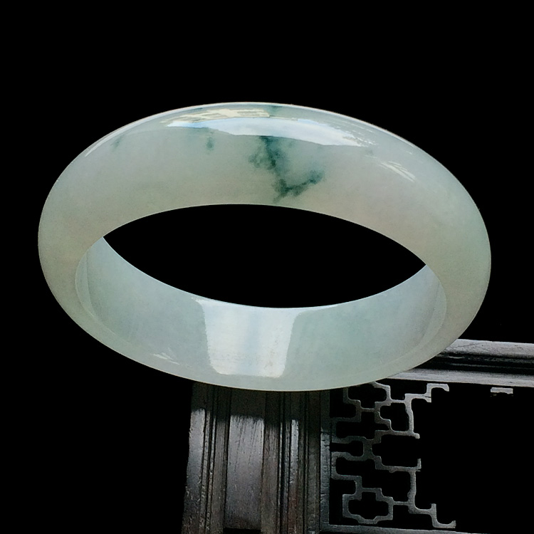 （超值推荐）糯冰种飘花手镯（54.5mm）