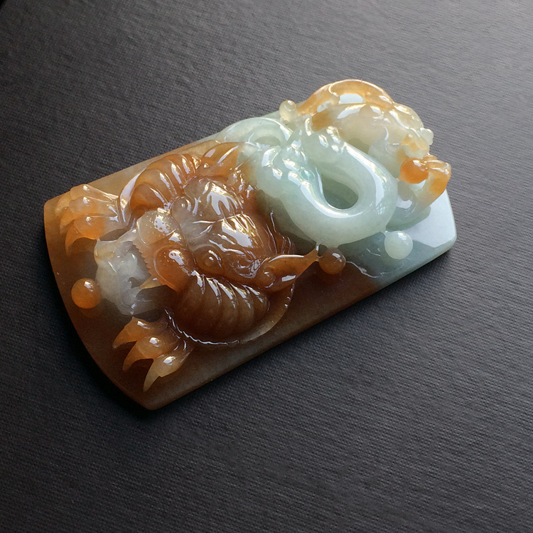 （超值推荐）糯冰种褐黄翡卧虎藏龙挂件