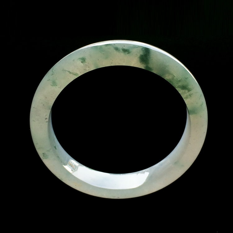 （超值推荐）糯冰种飘花手镯（56.7mm）