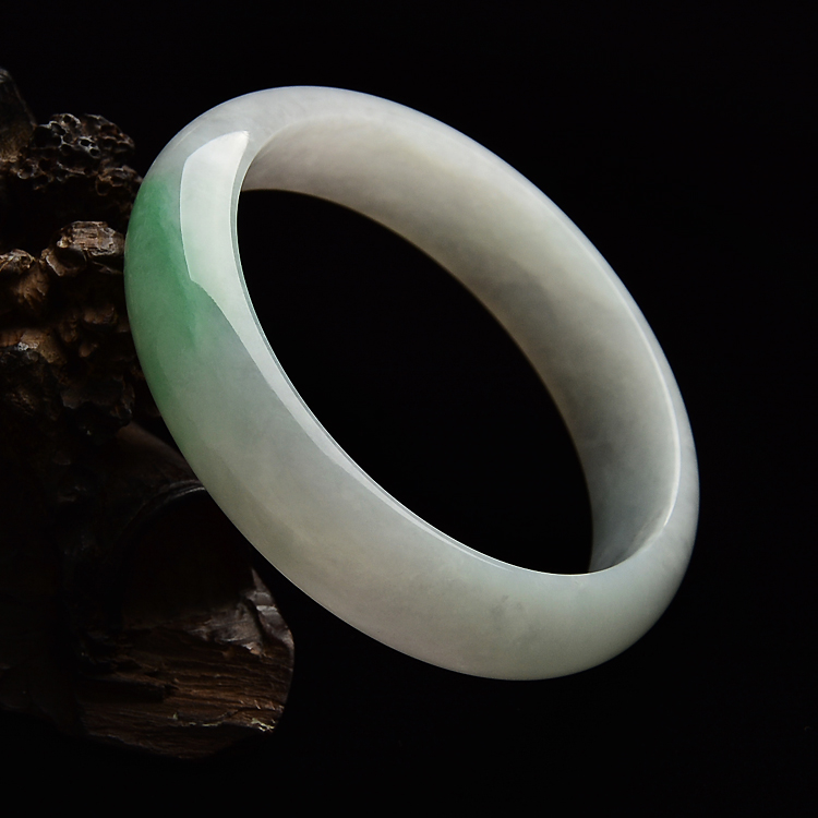 （超值推荐）糯冰种飘翠手镯（58.4mm）