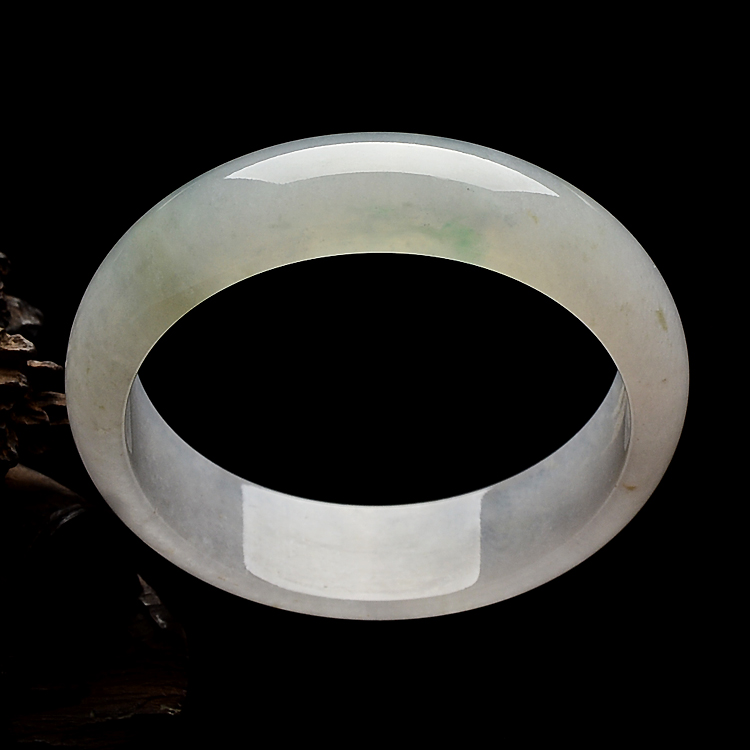 （超值推荐）糯冰种略飘翠手镯（59.3mm）