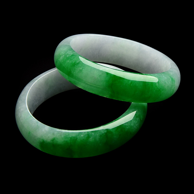 （超值推荐）糯冰种阳绿手镯一对（59.2mm/58.3mm）