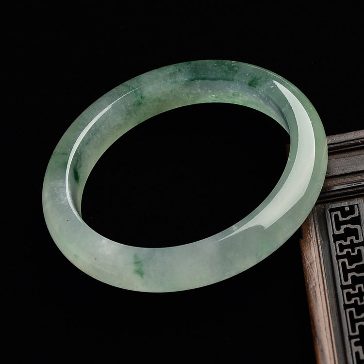 （超值推荐）冰种飘花手镯（57mm）