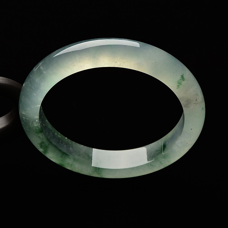 （超值推荐）冰种飘花手镯（57mm）