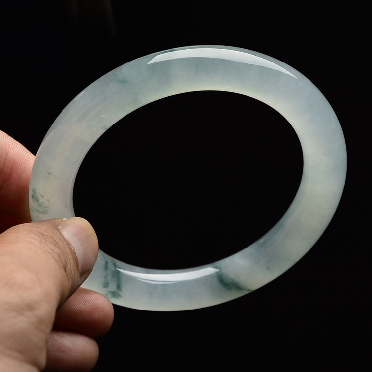 （超值推荐）冰种飘花圆条手镯（55.7mm）