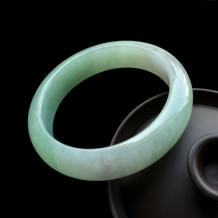 糯冰种晴水手镯（57.7mm）