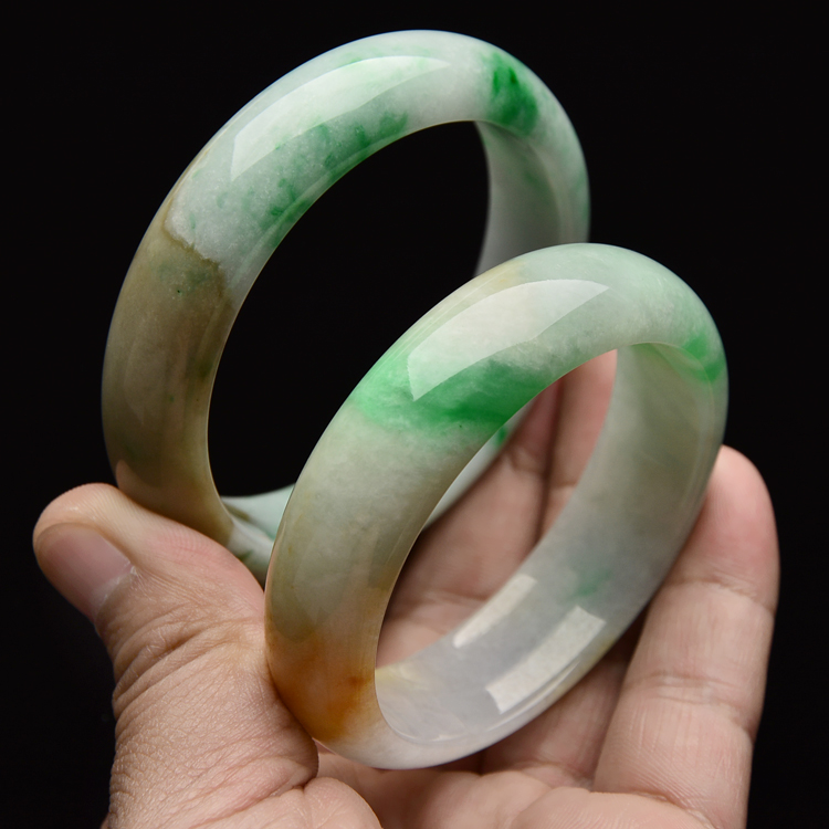 (超值推荐)糯冰种三彩手镯一对（60.2mm-57.3mm）