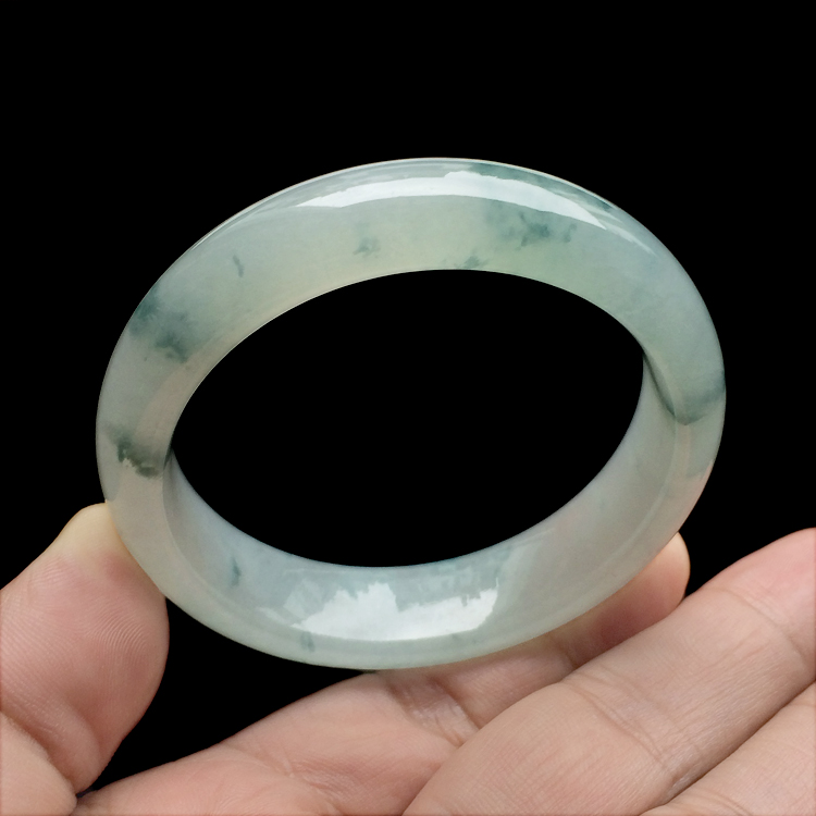 （超值推荐）糯冰种飘花手镯（54.6mm）