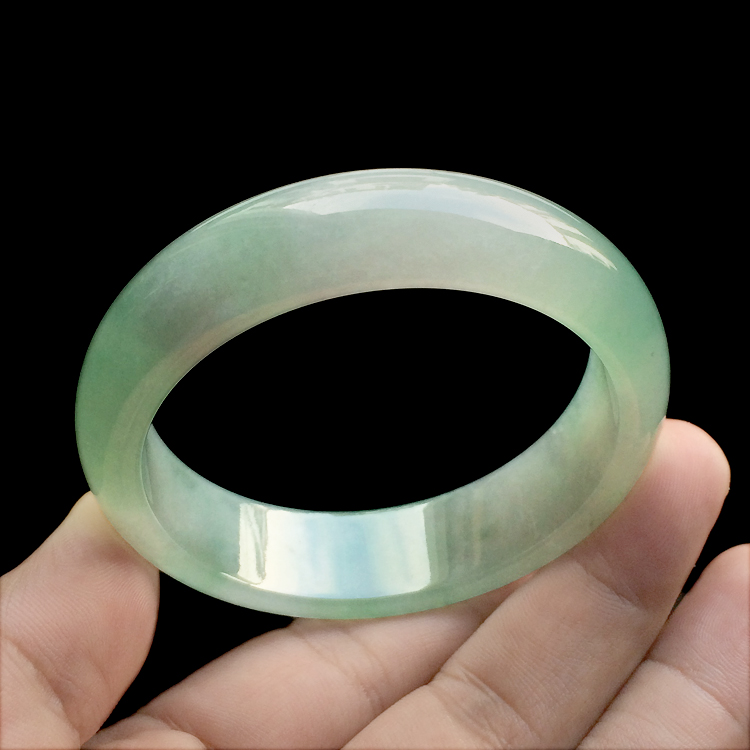 （超值推荐）糯冰种晴水手镯（57.5mm）