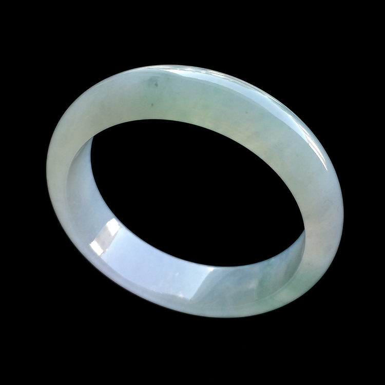 （超值推荐）糯冰种淡晴水手镯（57.7mm）