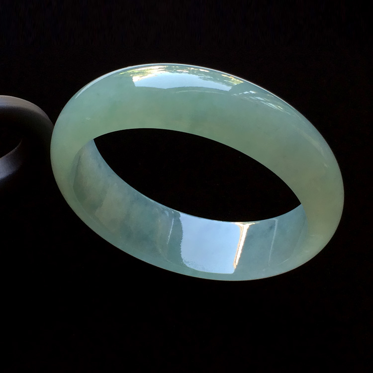 （超值推荐）糯冰种晴水贵妃镯（56.6mm-50.9mm）