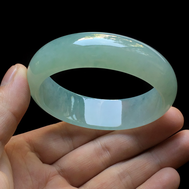 （超值推荐）糯冰种晴水贵妃镯（56.6mm-50.9mm）
