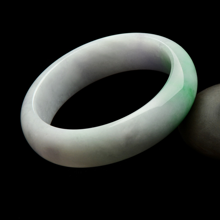 （超值推荐）糯冰种淡春带彩手镯（58.3mm）