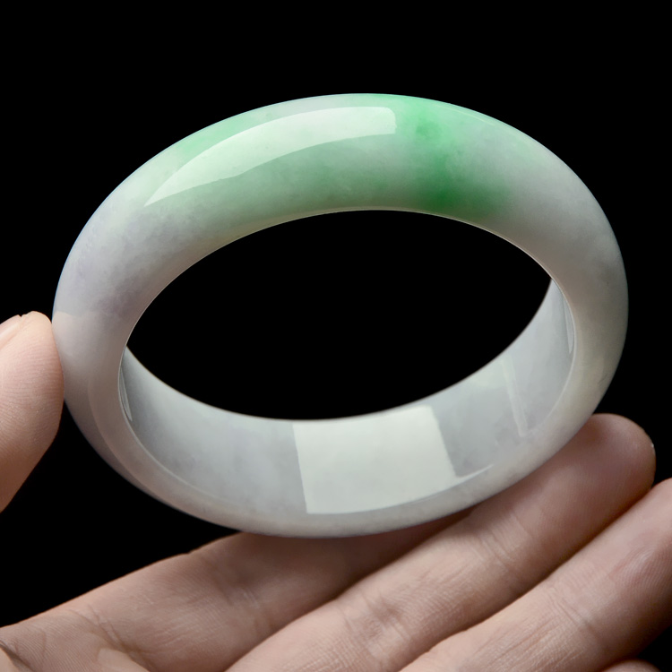 （超值推荐）糯冰种淡春带彩手镯（58.3mm）