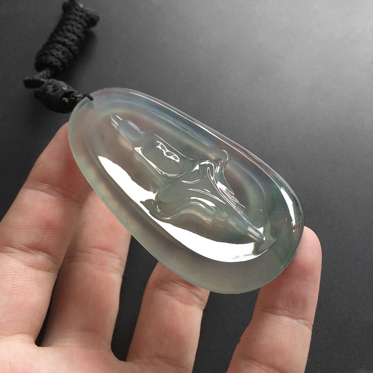 （超值推荐）冰种晴水略飘花自在心挂件