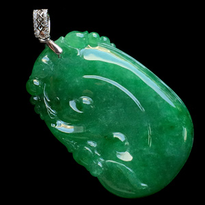 糯冰种阳绿如意挂件