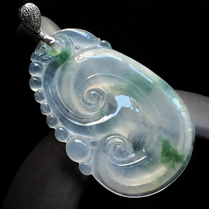 （超值推荐）冰玻种飘花如意挂件