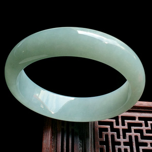（超值推荐）糯冰种晴水手镯（60.3mm）