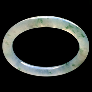 （超值推荐）冰种飘花圆条贵妃镯（54.7mm-48.1mm）