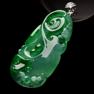 （超值推荐）冰种阳绿如意挂件