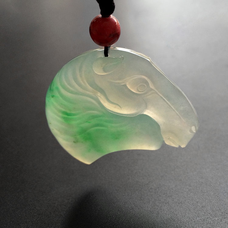 （超值推荐）冰种飘翠马到成功挂件