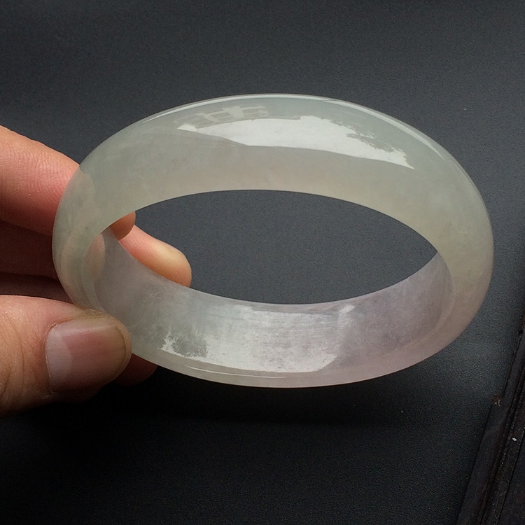 （超值推荐见）糯冰种晴水淡紫罗兰贵妃镯（59.3mm-50.7mm）