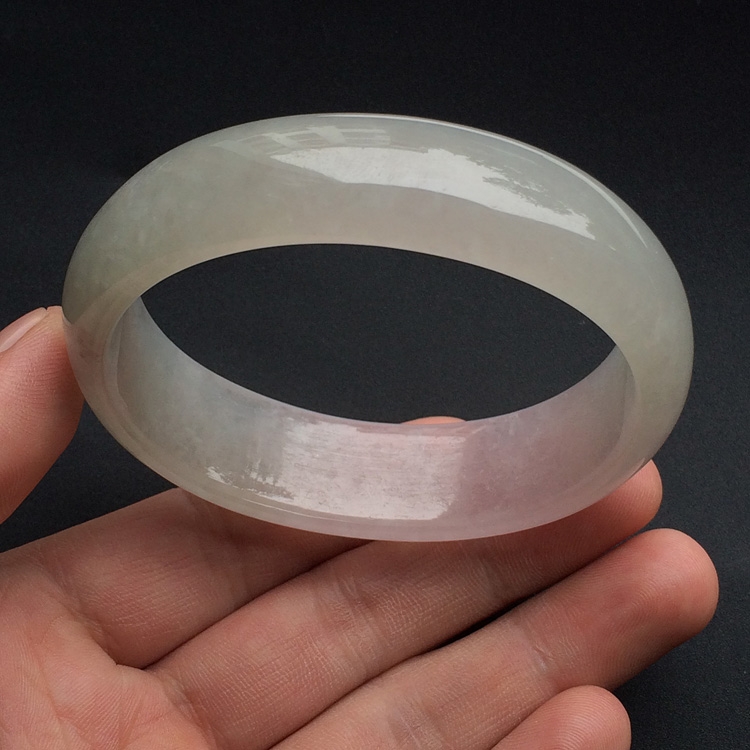 （超值推荐见）糯冰种晴水淡紫罗兰贵妃镯（59.3mm-50.7mm）