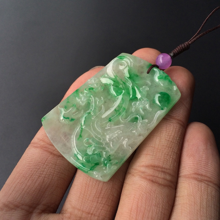 (超值推荐)糯冰种飘翠龙牌挂件