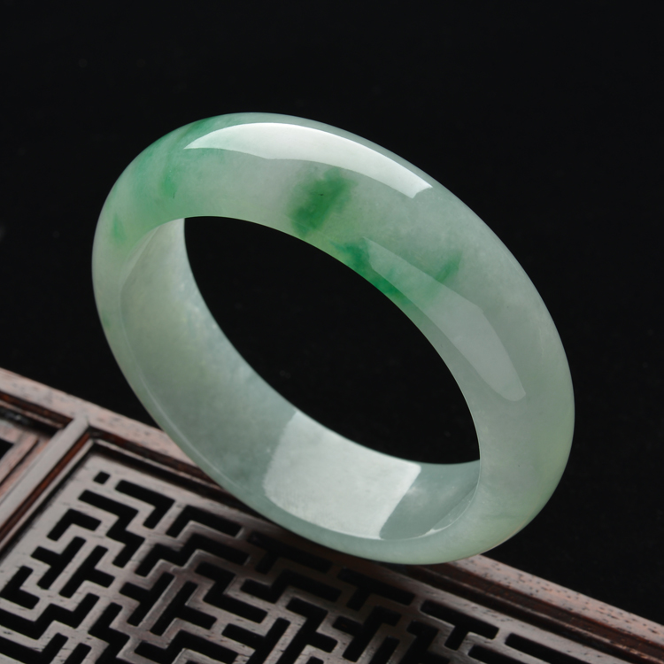 (超值推荐)糯冰种晴水飘翠手镯(58.1mm/57.1mm)(一对)