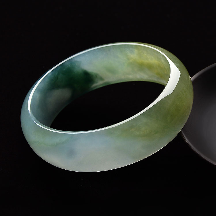 糯冰种褐黄翡飘花贵妃镯（58.4mm-52.8mm）
