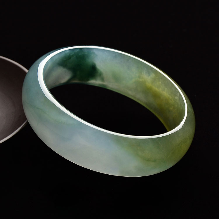 糯冰种褐黄翡飘花贵妃镯（58.4mm-52.8mm）