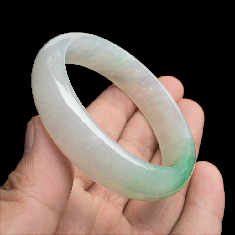 糯冰种飘翠手镯（59mm）