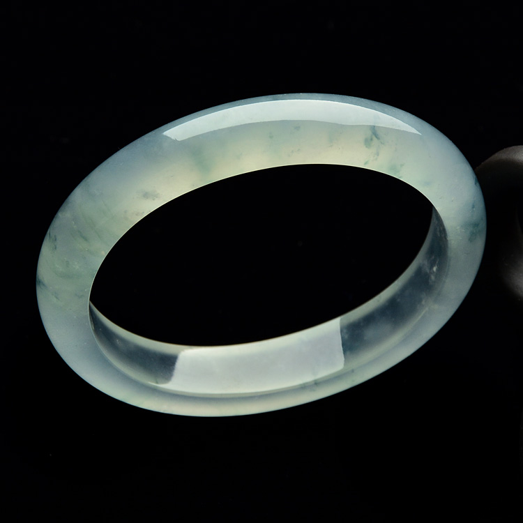 （超值推荐）冰种飘花贵妃镯（56mm-48.4mm）