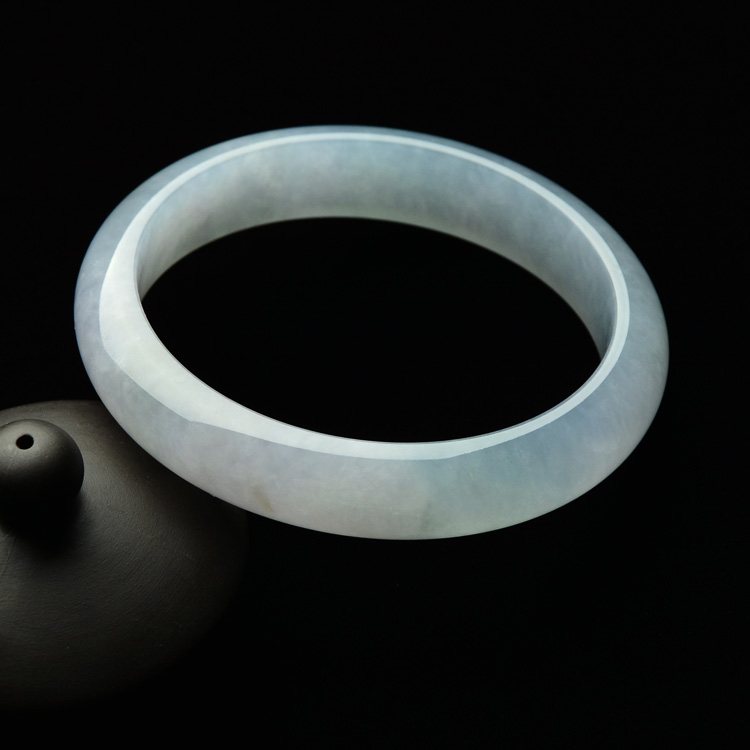 （超值推荐）糯冰种晴水手镯（59.1mm）
