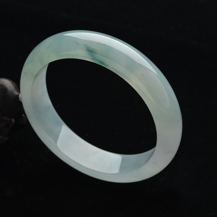 (超值推荐)冰种飘花手镯(55.7mm)