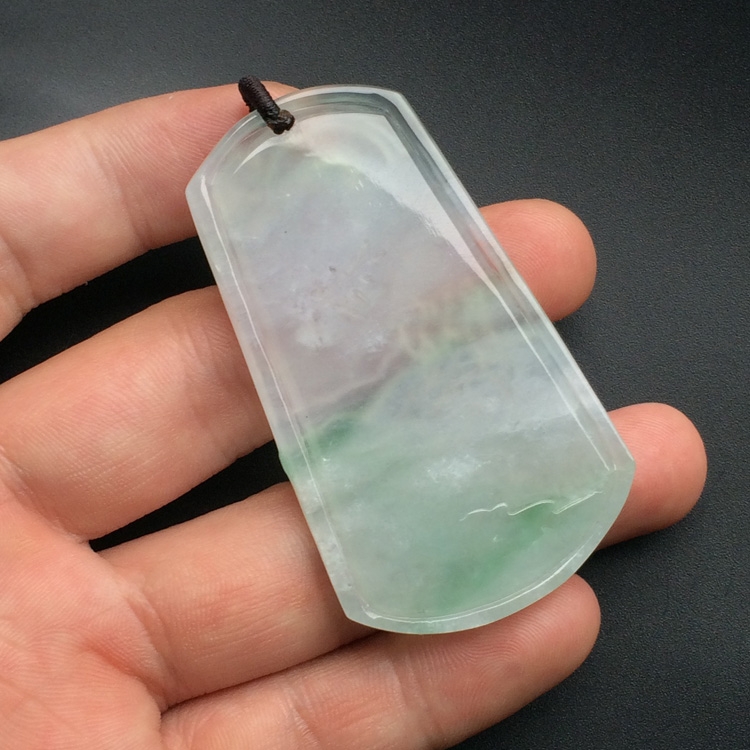 冰种晴水龙牌挂件