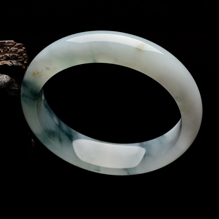 （超值推荐）冰种飘花手镯（58.2mm）