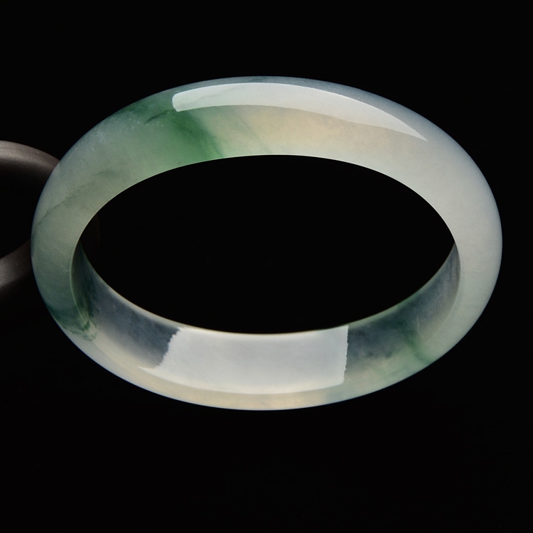 （超值推荐）冰种飘花贵妃镯（56.7mm-48mm）
