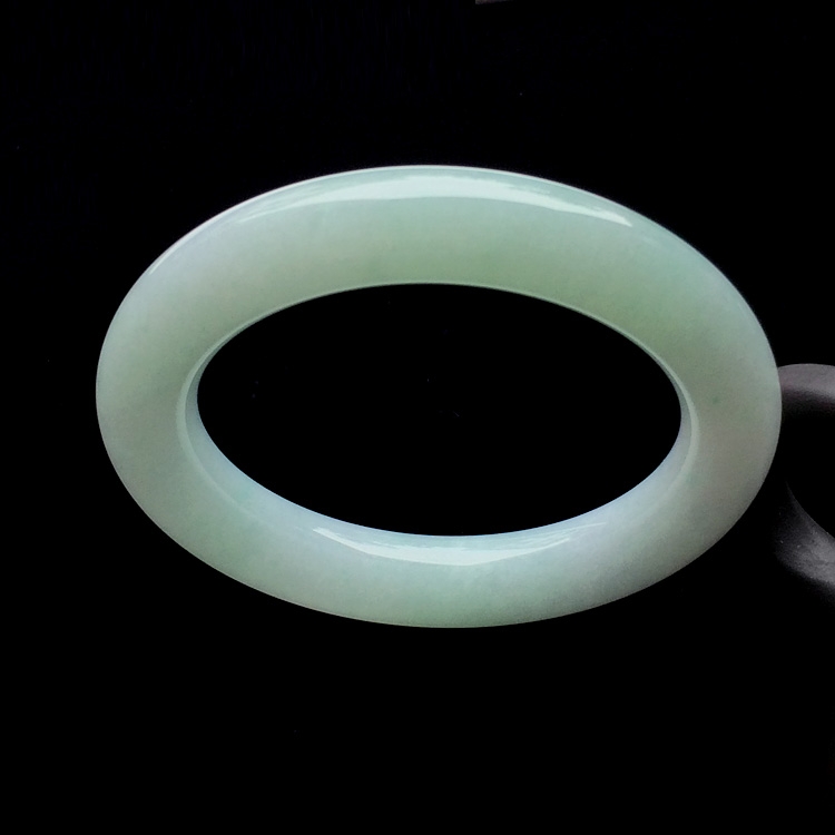 （超值推荐）糯冰种晴水圆条手镯（49.6mm）