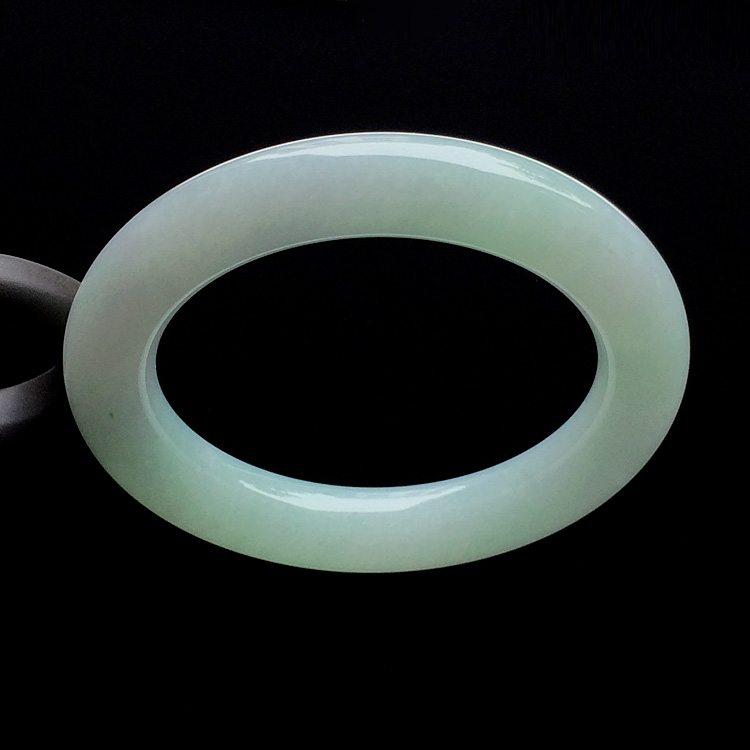 （超值推荐）糯冰种晴水圆条手镯（49.6mm）