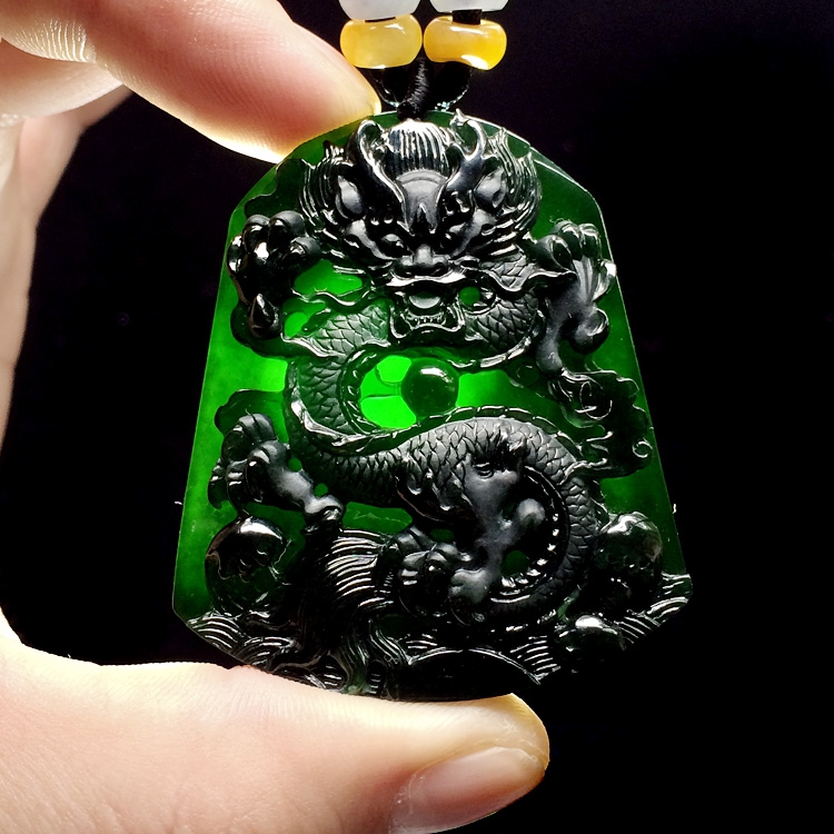 （超值推荐）冰玻种墨翠龙牌挂件