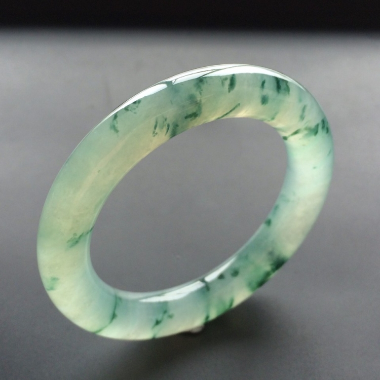 (超值推荐)冰种飘花圆条手镯(54.5mm)