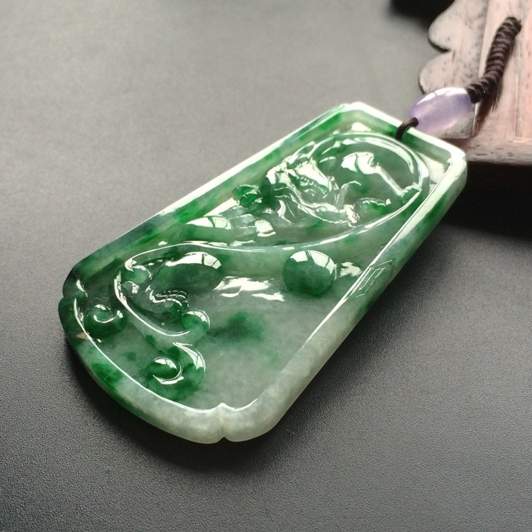(超值推荐)糯冰种飘翠龙牌挂件