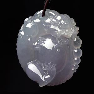 冰种晴水淡紫罗兰龙抱珠挂件